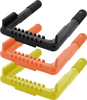 Form D Steigbügel übereinander in schwarz, orange und gelb.